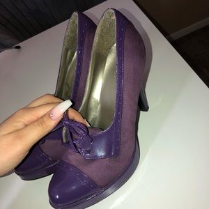 Super cute purple heels